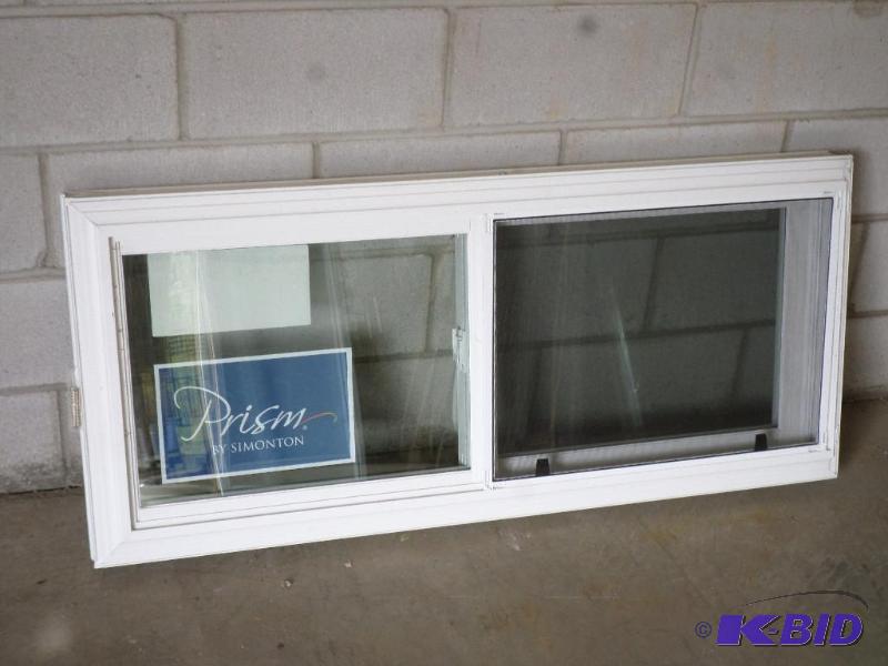 lot 100 image: New 22.5&quotx50.5" Double Hung White V...