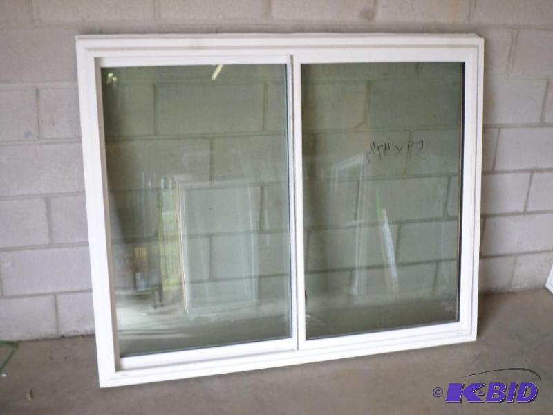 lot 106 image: New 59&quotx47.5" Double Hung White Vin...