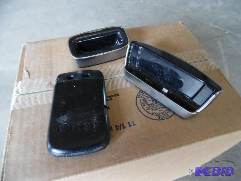 lot 138 image: (2) Blackberry Charging Ports & (1) Backb...