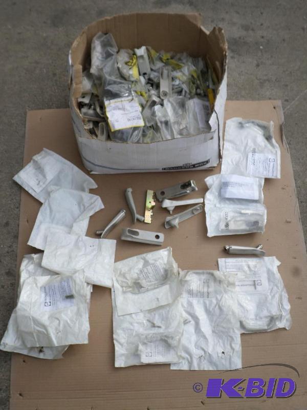 lot 32 image: Box Of Assorted Window Crank Pieces, Etc...