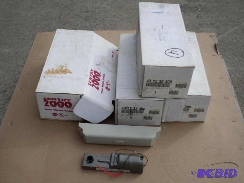lot 33 image: (4) New Truth 24Volt DC Awning Motor Operator...