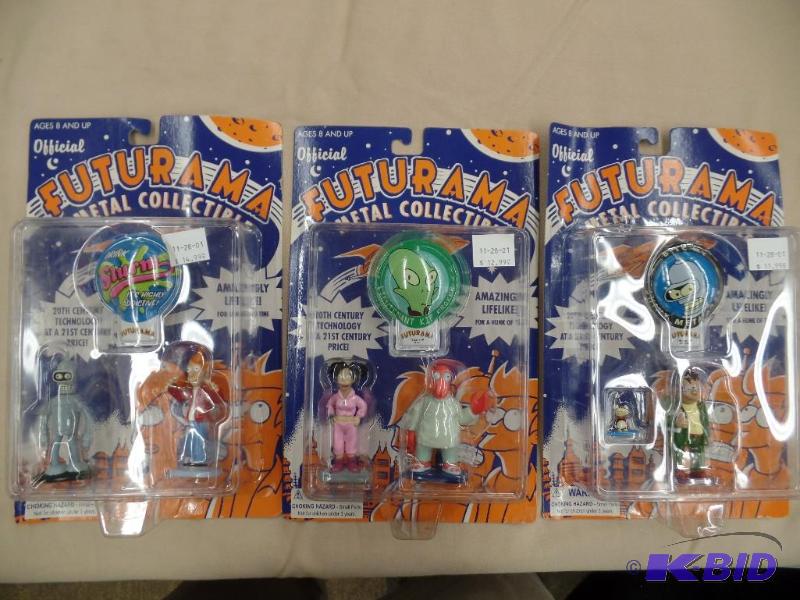 lot 32 image: Futurama Figures
