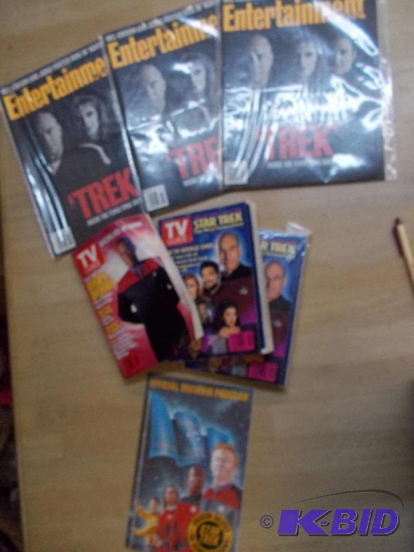lot 49 image: Star Trek Collectibles