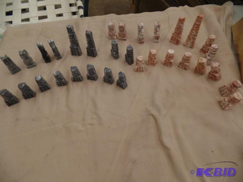 lot 76 image: Chess Pieces