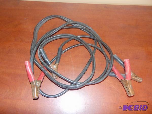 lot 13 image: Set Of Jumper Cables...