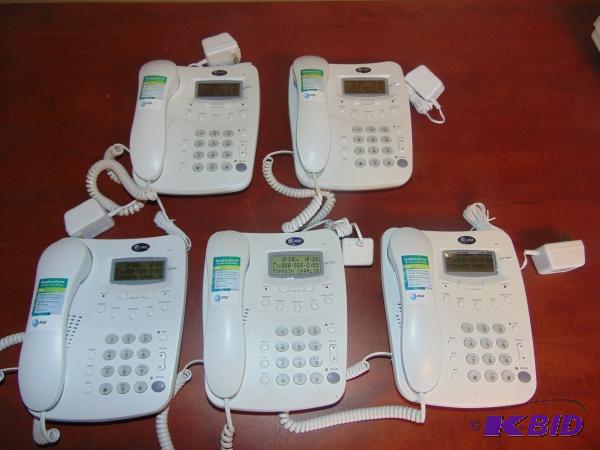 lot 20 image: (5) AT&ampT Office Phones   All appear to be...