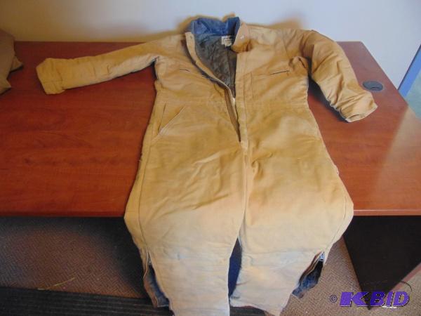 lot 25 image: Big Bear Coveralls    Size medium ...