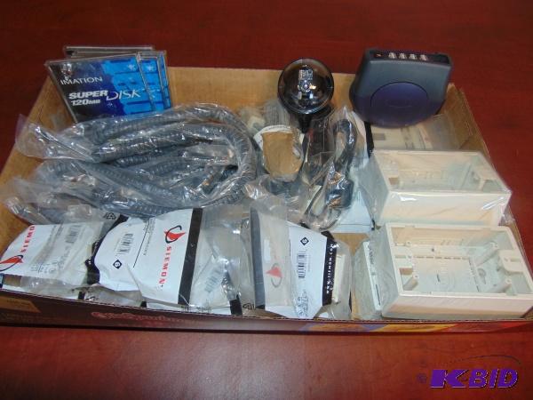 lot 30 image: Assortment of Computer and Phone Supplies...