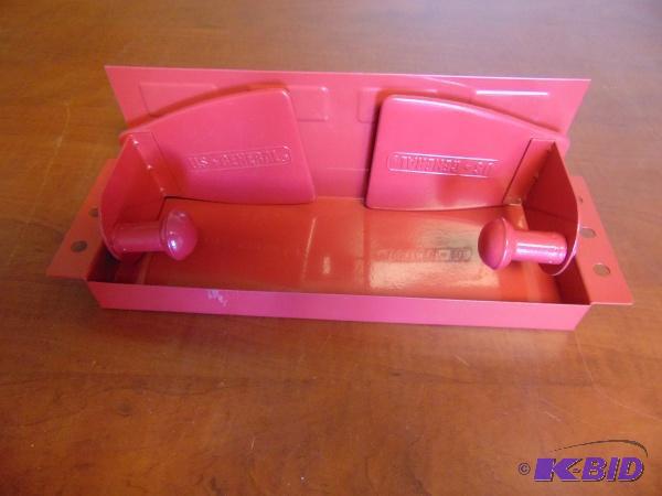 lot 46 image: Magnetic Paper Towel Tool Holder...