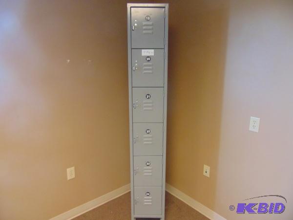 lot 49 image: (6) Compartment Locker   Appear to be in good...