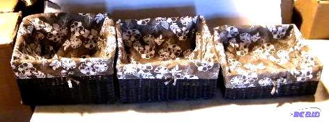 lot 100 image: Three Basket Set - 14.5 x 12 x 9 - 14 x 12 x ...