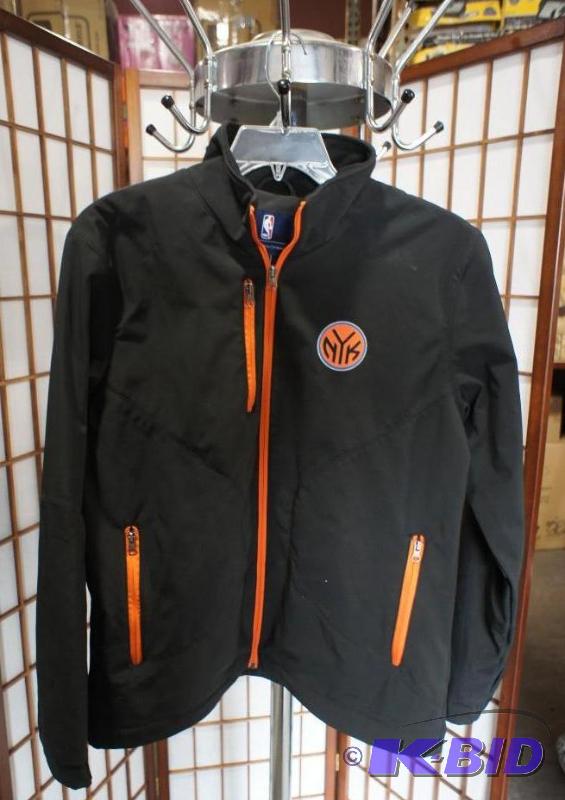 lot 1 image: New &quotNew York Knicks" Team Logo Jac...