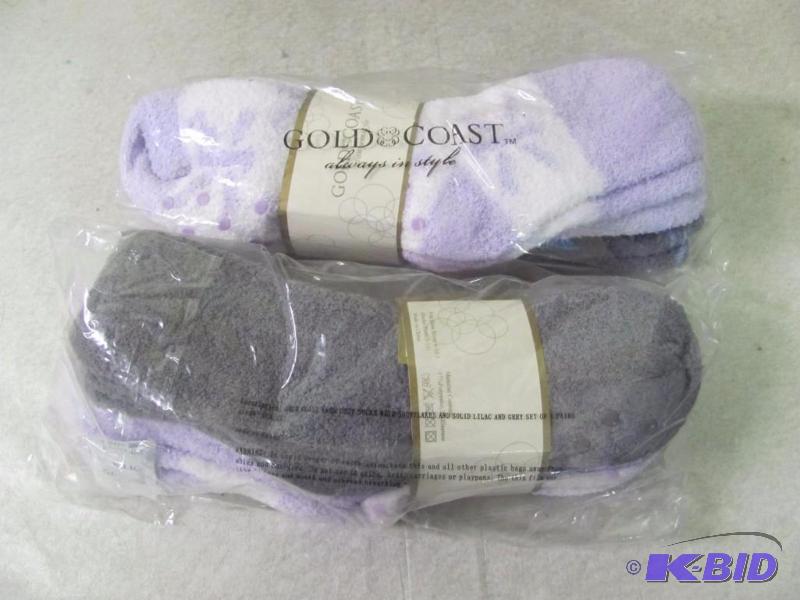 lot 175 image: 8 Pair Womens Cozy Slipper Socks