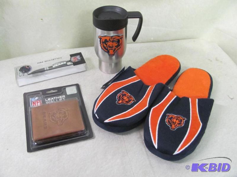 lot 22 image: Chicago Bears Collectibles Lot