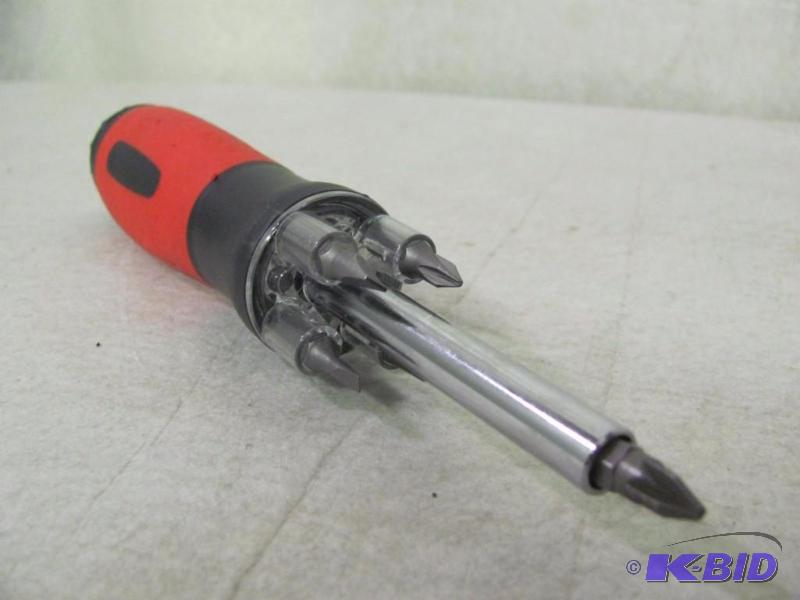 lot 263 image: 5 in 1 LED Lighted Bit Driver