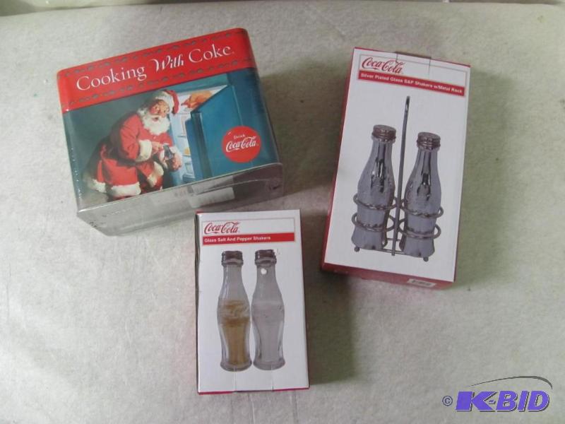 lot 30 image: Coca Cola Collectible Lot