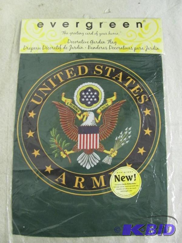 lot 71 image: U.S. Army Decorative Garden Flag