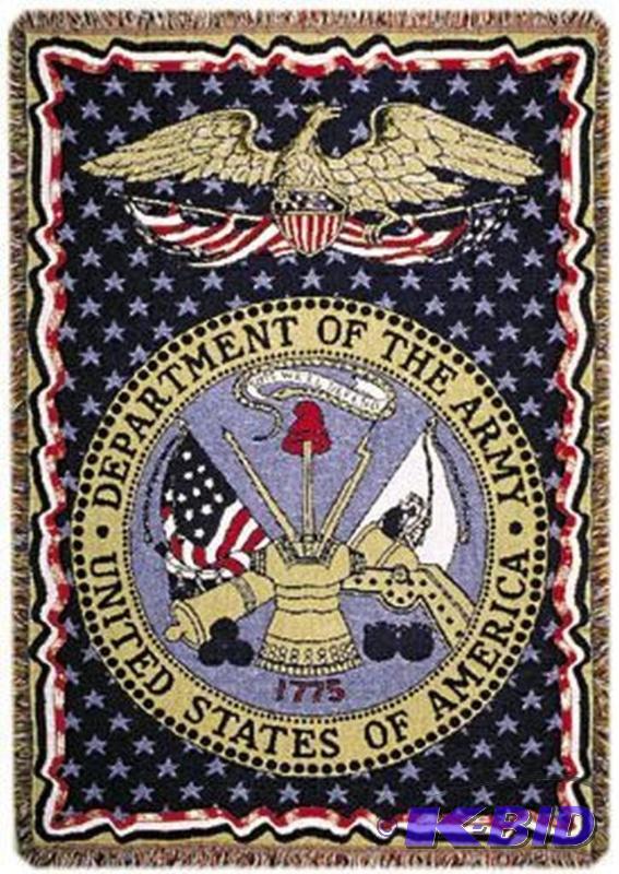 lot 74 image: Army Full-Size 3 Layer Throw