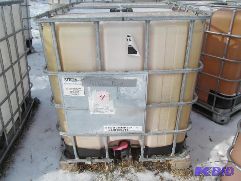 325 Gallon Liquid Tote