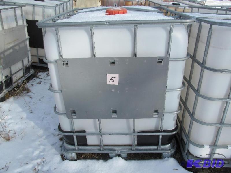 325 Gallon Liquid Tote