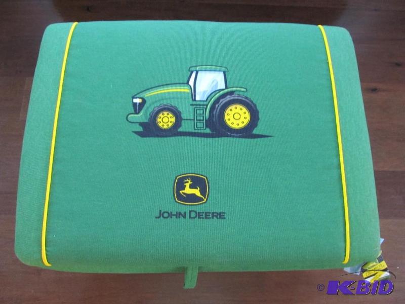 John Deer Toy Box