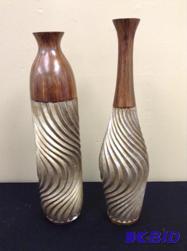 2 Old World Style Vases