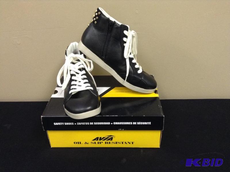 New Avia Womens Walking Shoes - Size 8 12M