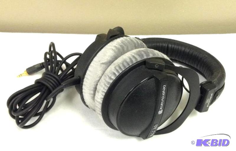 Beyerdynamic DT770 Professional Headphones