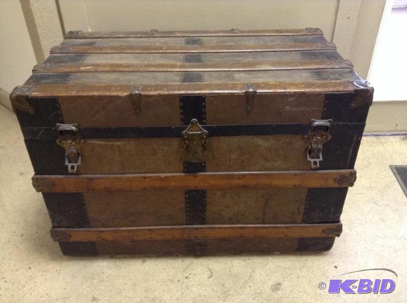 Vintage Steamer Trunk