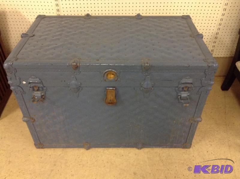 Vintage Northern Trunk Co. Blue Metal Steamer Trunk