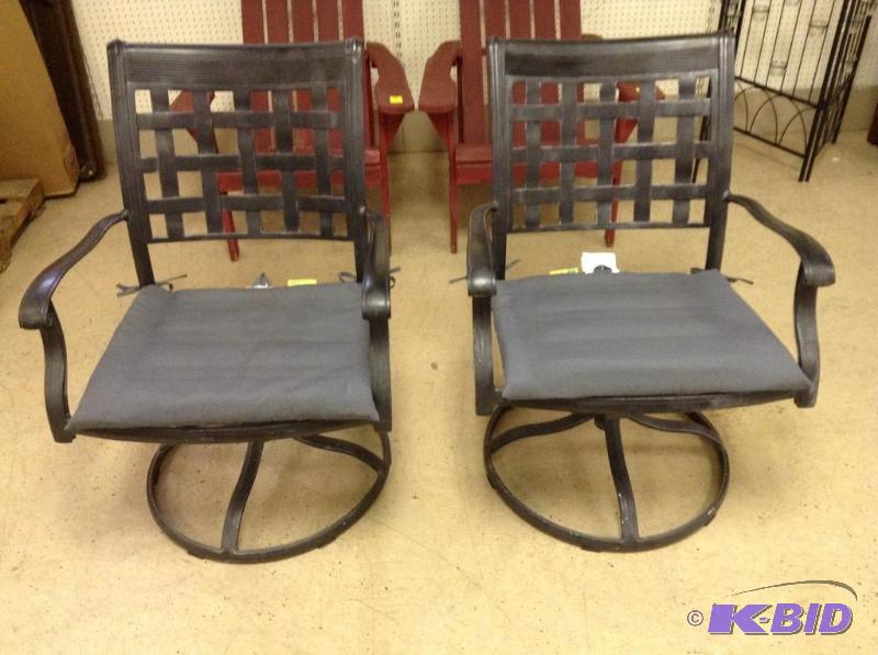 2 Patio Chairs