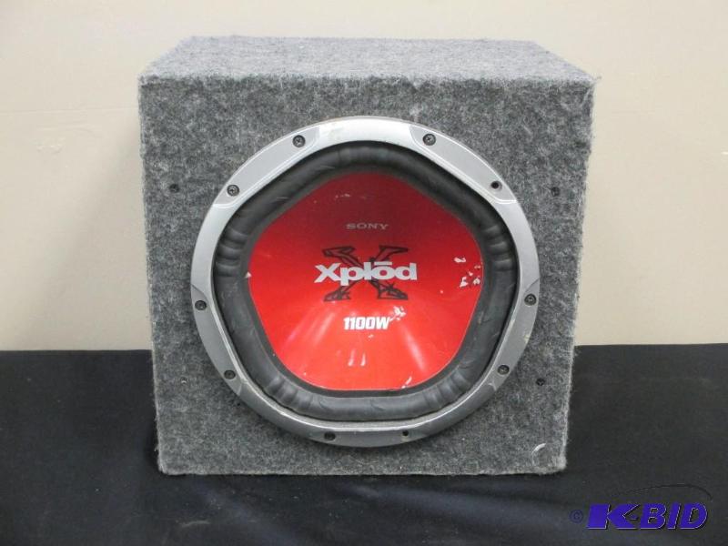Sony Xplode Subwoofer And Box