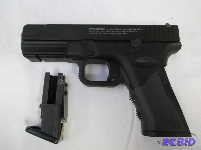 Black CO2 Air Pistol