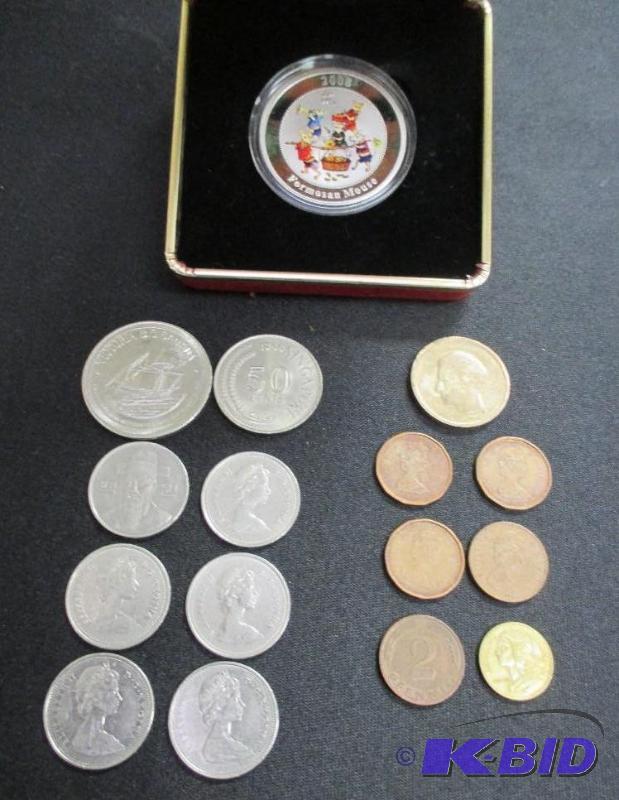 lot 14 image: Lot of Foreign Coins