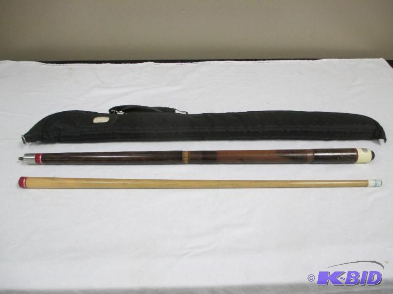 lot 16 image: pool cue stick and case