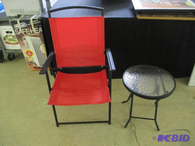 lot 31 image: lot of patio chair and table