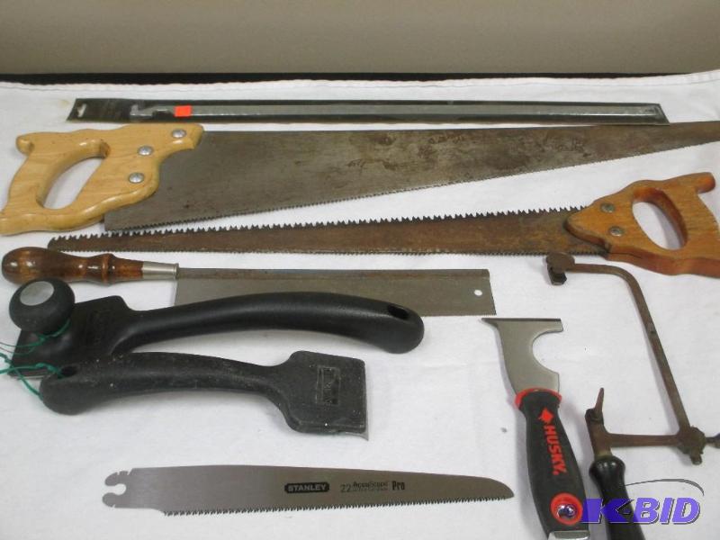 lot 9 image: Lot of tools