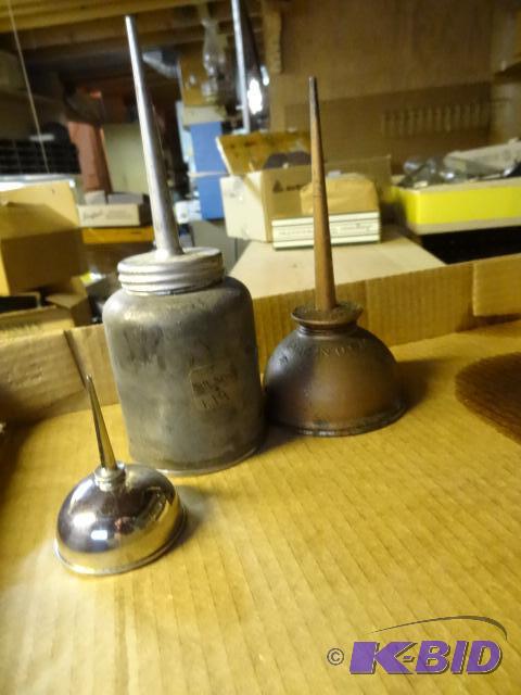 lot 103 image: Oil Cans...