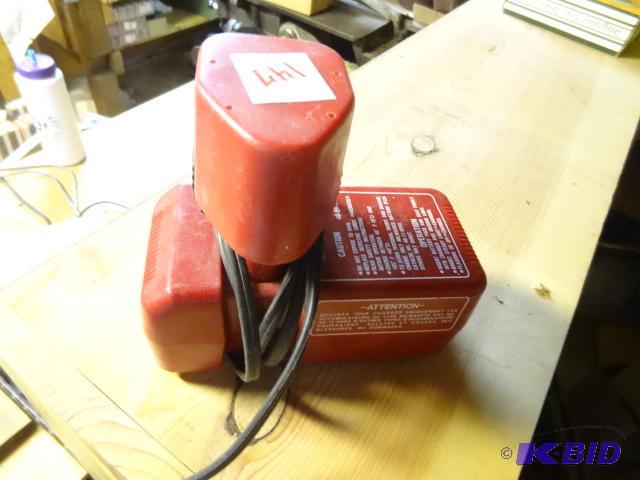 lot 147 image: Battery Charger Untested 48-59-0160...