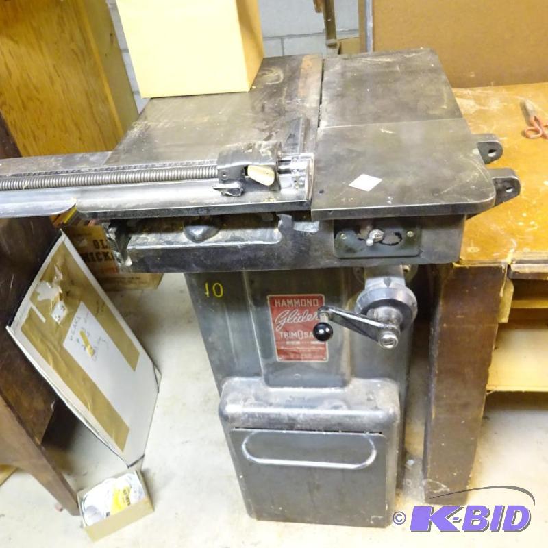 lot 220 image: Hammond Glider Trim D Saw. Model G-4. 7"...