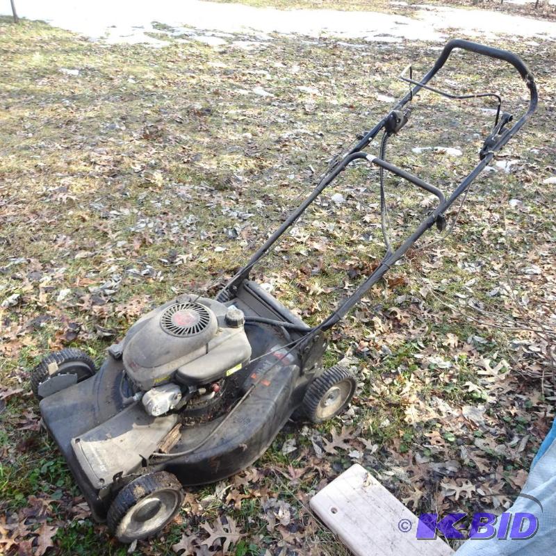 lot 224 image: Frigidaire Home 22" Self Propelled Mower...