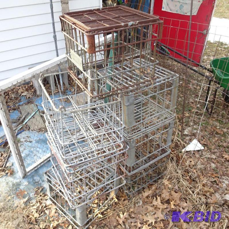 lot 264 image: 7 Vintage Metal Milk Crates...