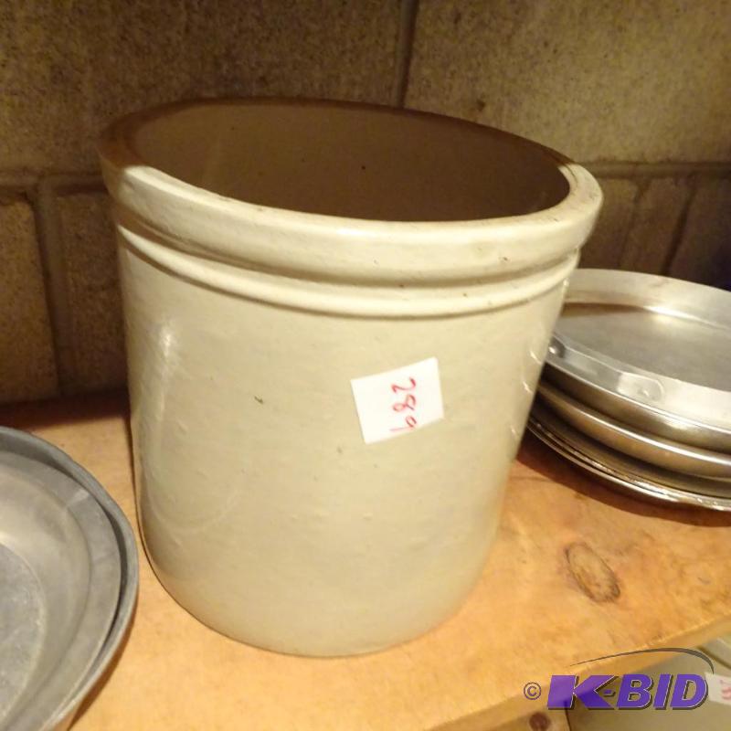 lot 289 image: Stone Crock. Nice Shape 8 X 8...