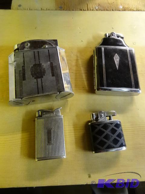 lot 29 image: Box of 5 Vintage Lighters...