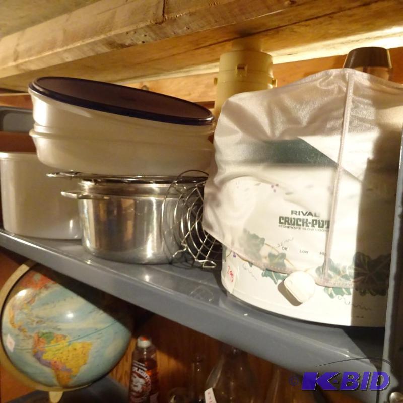lot 293 image: Rival Crock Pot with Cover. Tupperware, Alumi...