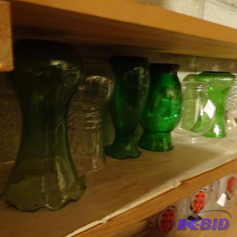 lot 320 image: Misc Vases...