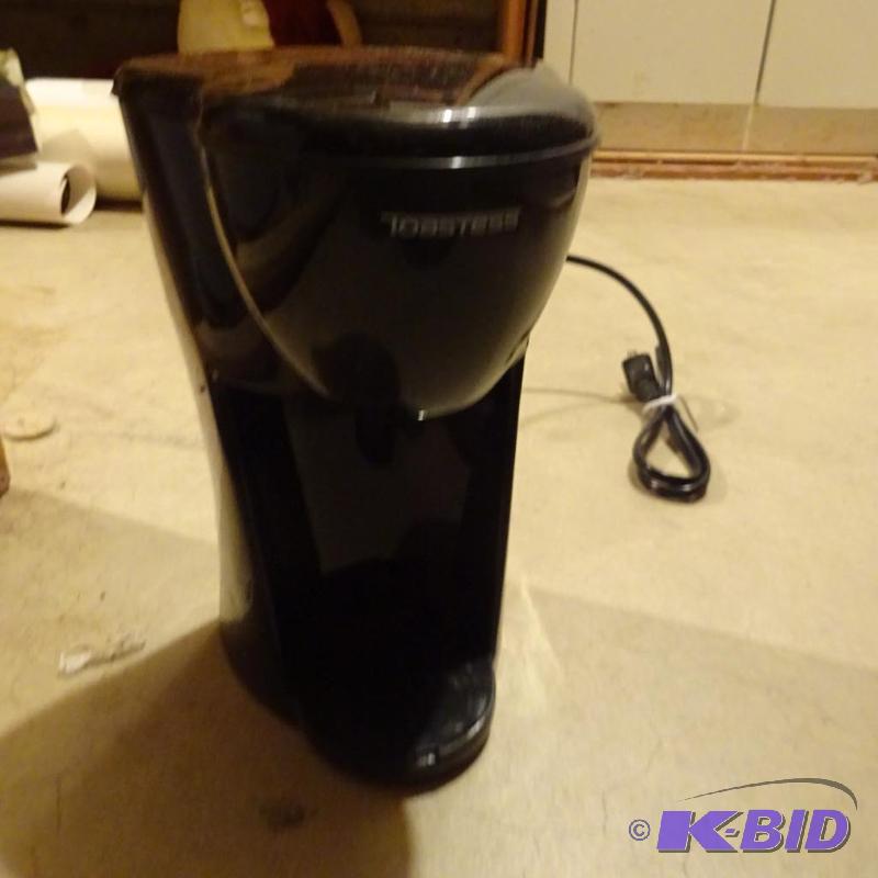 lot 360 image: Toastess 1 Cup Coffee Maker...