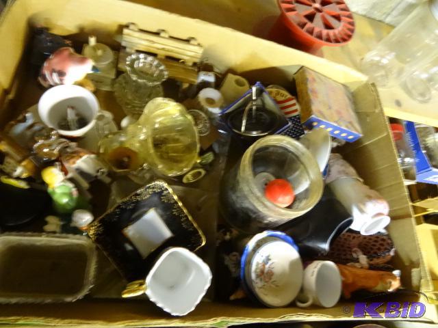 lot 41 image: Lot of Misc Knick Knacks...