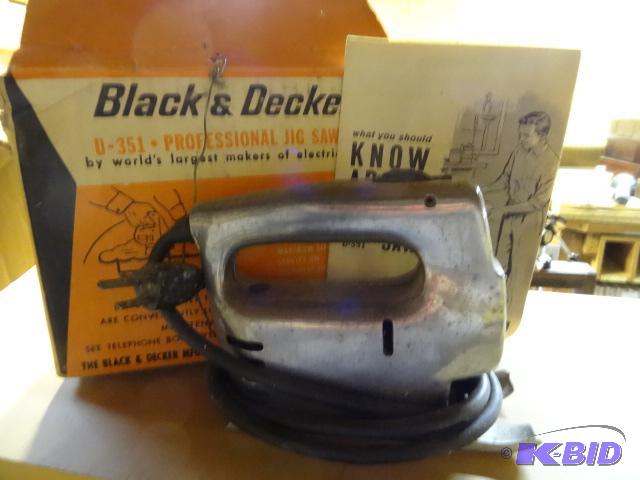 lot 66 image: Vintage Black and Decker Jig Saw...