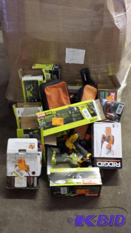 lot 1 image: Lot of Tools